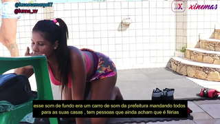 Soția obraznic plin de excitat după antrenament sat yummy în talentat ia lapte în păsărică