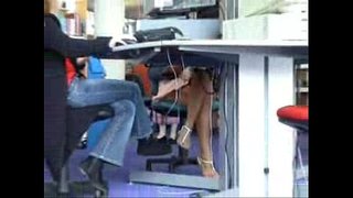 Openhartige biblioteek upskirt