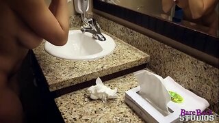 Cristi ਐਨ ਵਿੱਚ ਮੁਫ਼ਤ ਹੈ ਵਰਤਣ ਕਦਮ ਧੀ ਗਦਾ