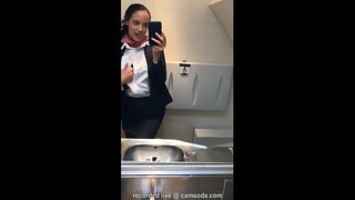 латиноамериканская стюардесса кушыла клубына мастурбации mile high club туалете һәм кончает