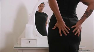 Milf genooi groot tiete blonde Milf hottie op Valentynsdag huis en dan anaal naai haar met&#039;n dik band op piel